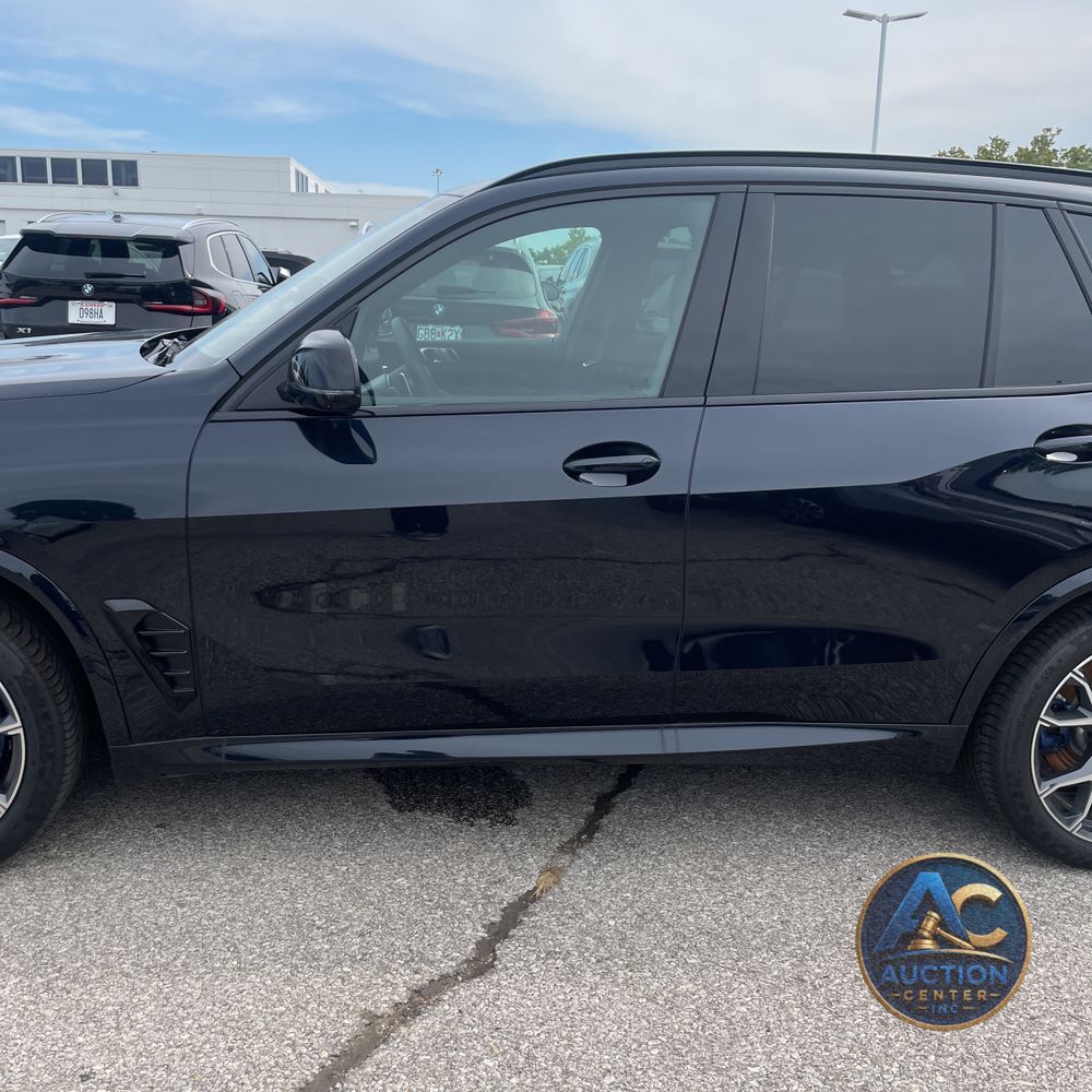 2026 BMW X5 M60i