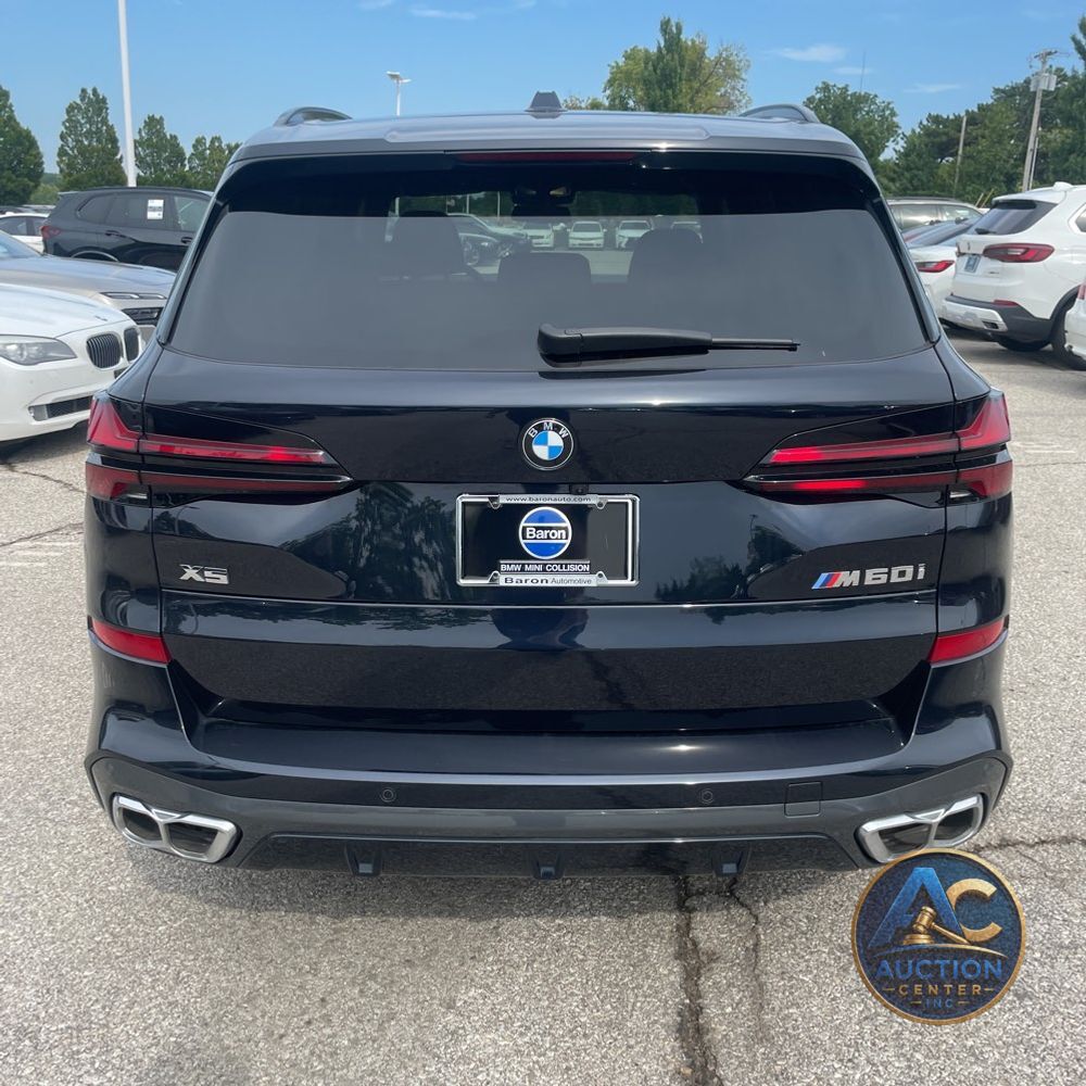 2026 BMW X5 M60i
