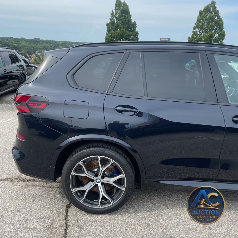 2026 BMW X5 M60i