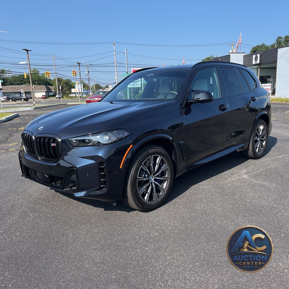 2025 BMW X5 M60i