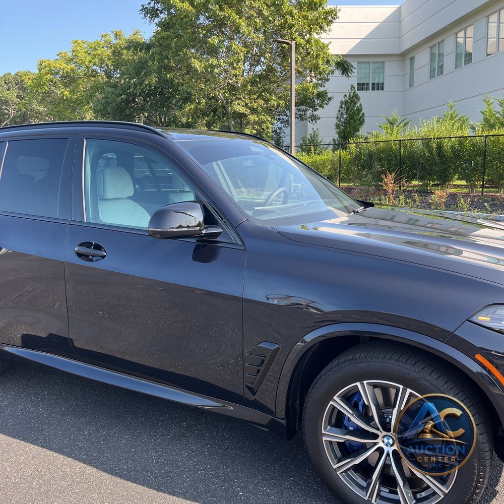 2025 BMW X5 M60i