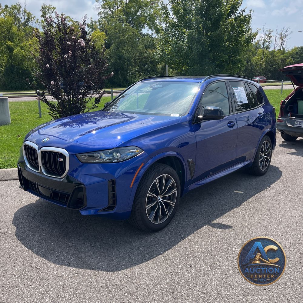 2024 BMW X5 M60i