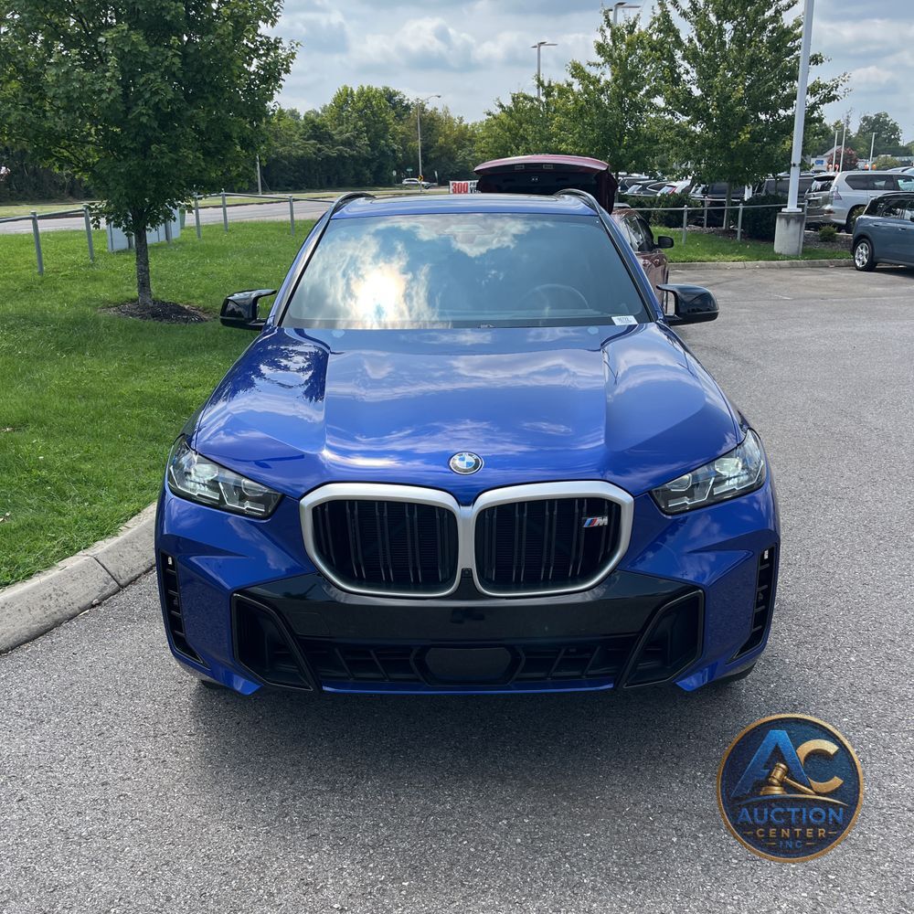 2024 BMW X5 M60i