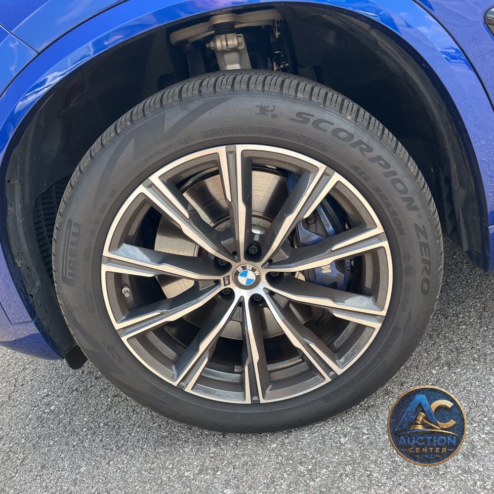 2024 BMW X5 M60i