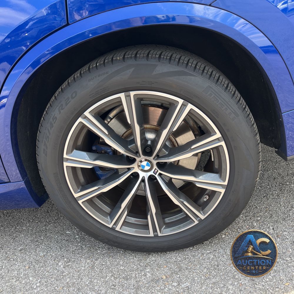 2024 BMW X5 M60i