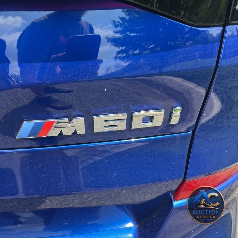 2024 BMW X5 M60i