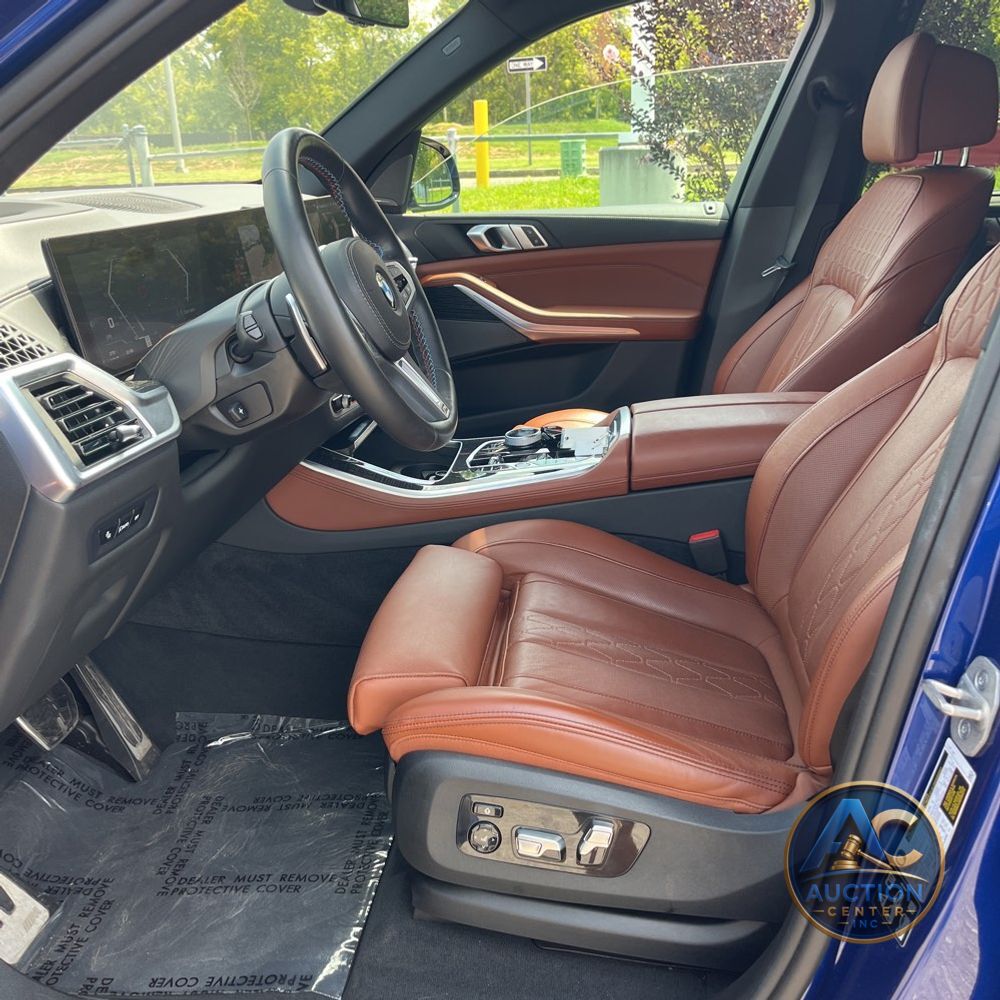 2024 BMW X5 M60i