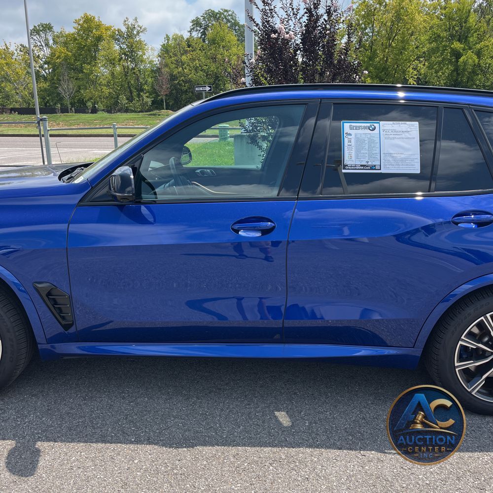 2024 BMW X5 M60i
