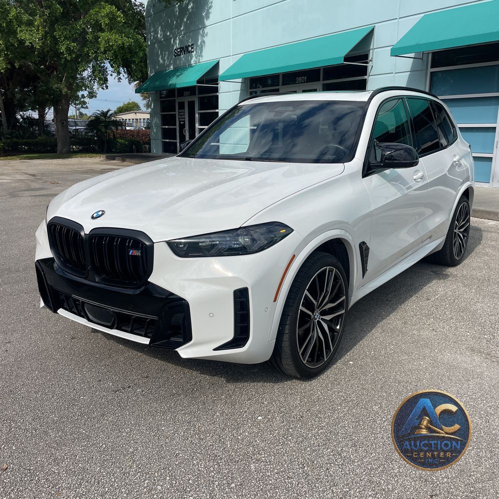 2025 BMW X5 M60i