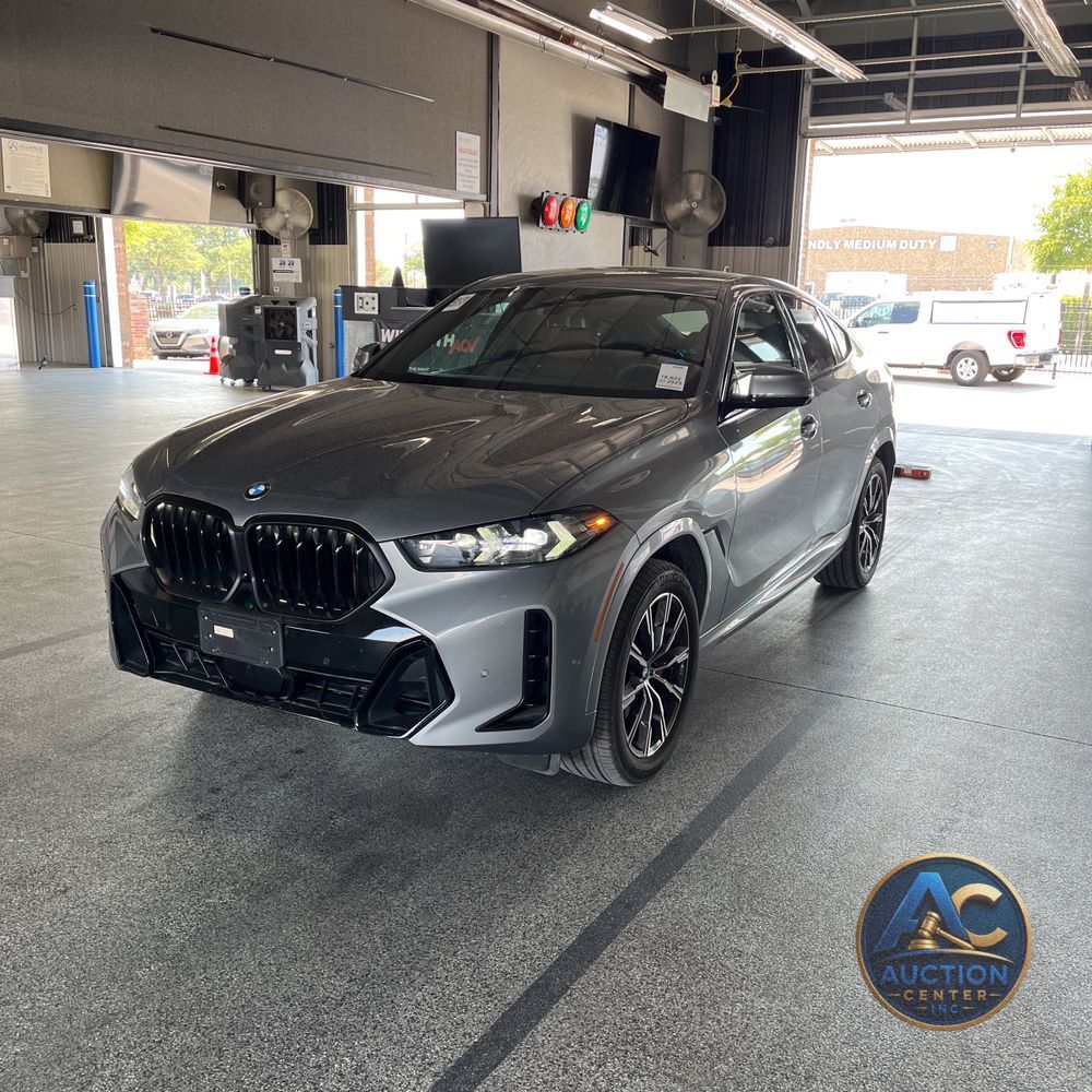 2025 BMW X6 XDrive40i