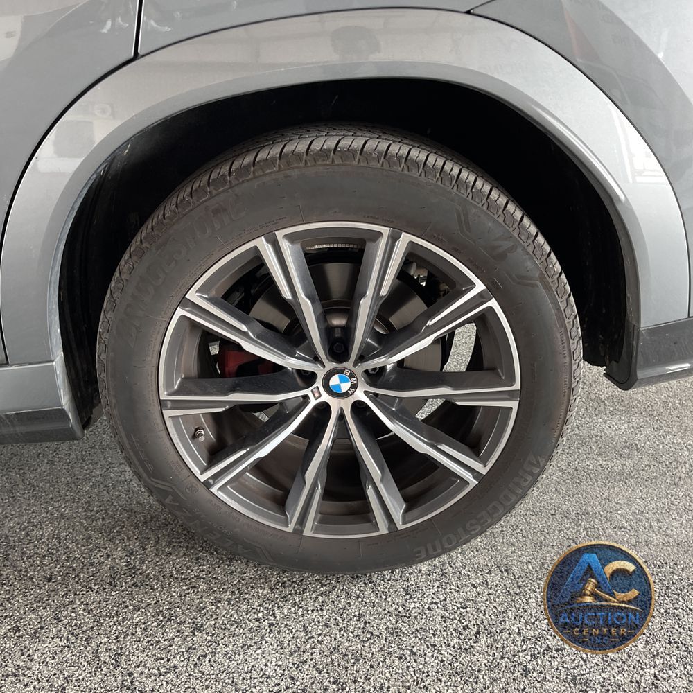 2025 BMW X6 XDrive40i