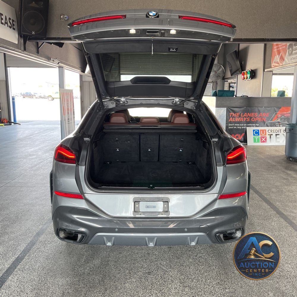 2025 BMW X6 XDrive40i
