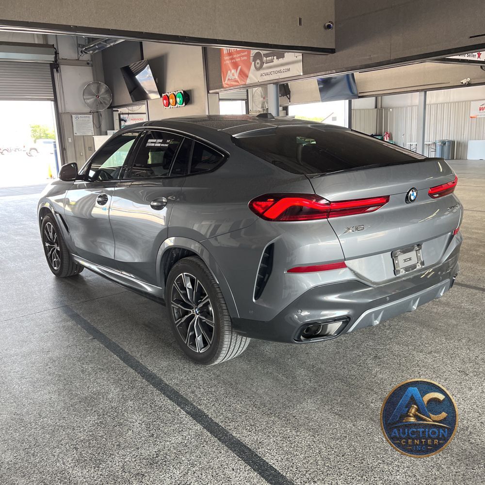 2025 BMW X6 XDrive40i