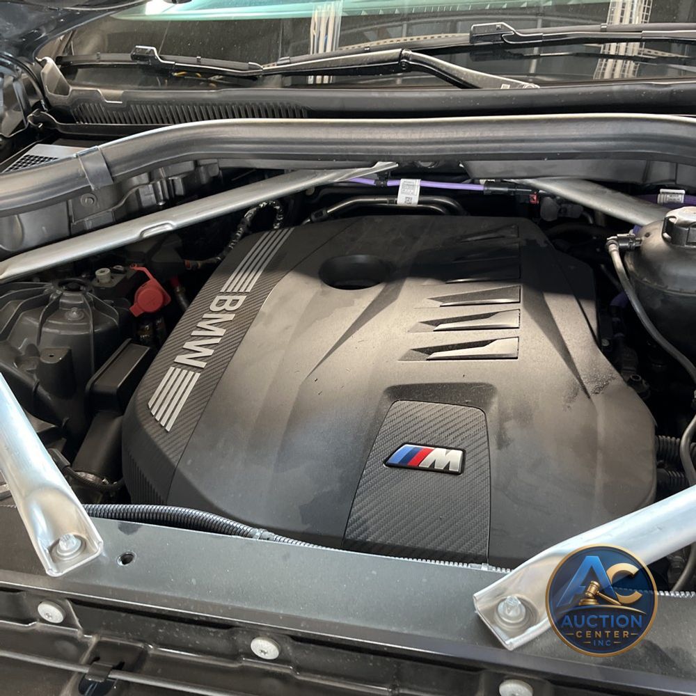 2025 BMW X6 XDrive40i