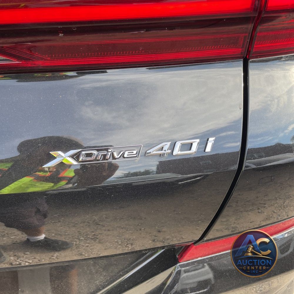 2024 BMW X6 XDrive40i
