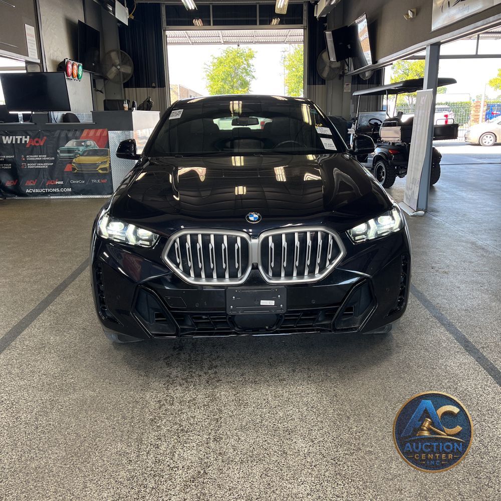 2025 BMW X6 XDrive40i