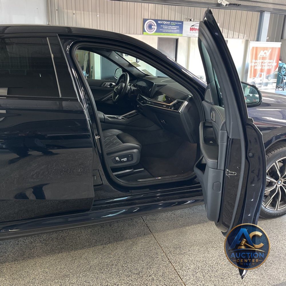2025 BMW X6 XDrive40i