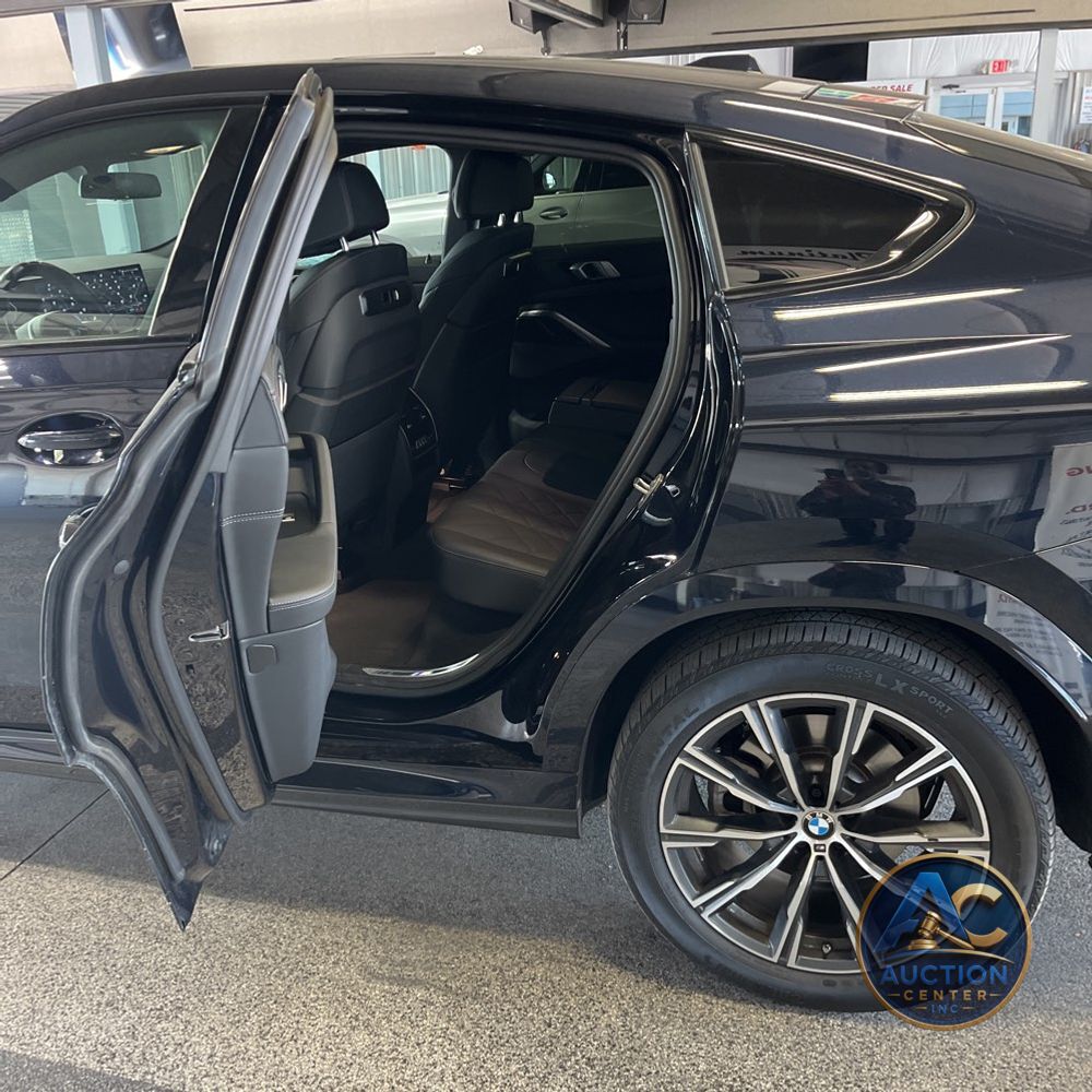 2025 BMW X6 XDrive40i