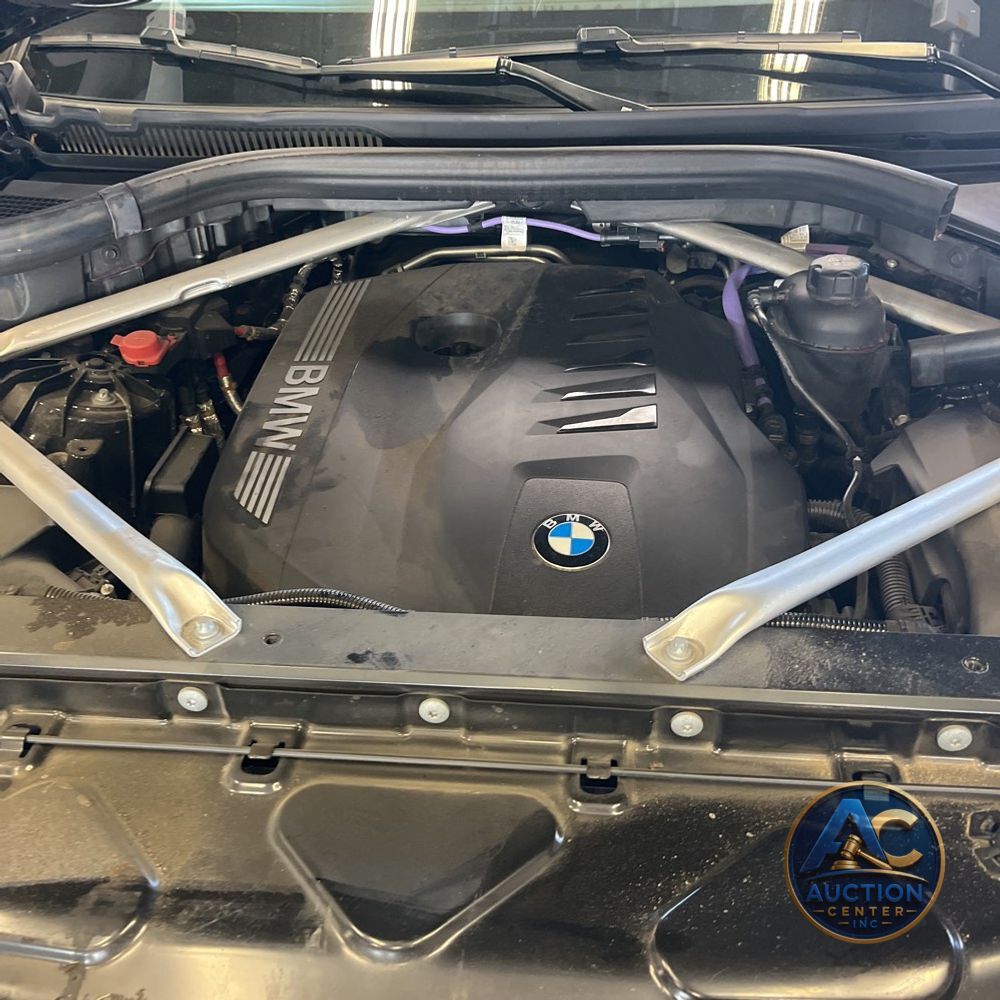 2025 BMW X6 XDrive40i