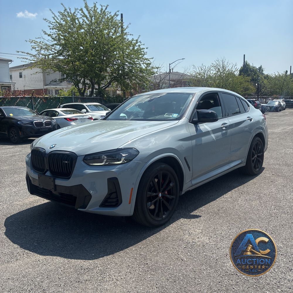 2024 BMW X4 M40i