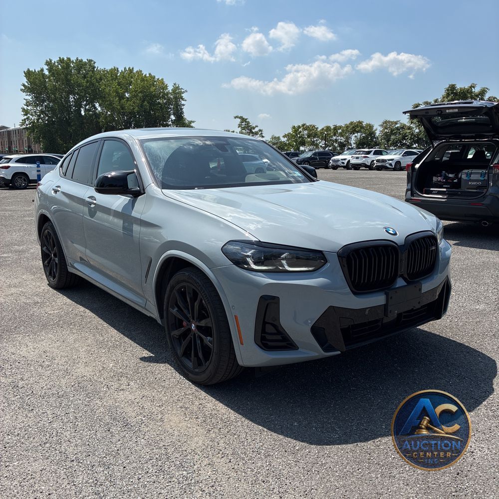 2024 BMW X4 M40i