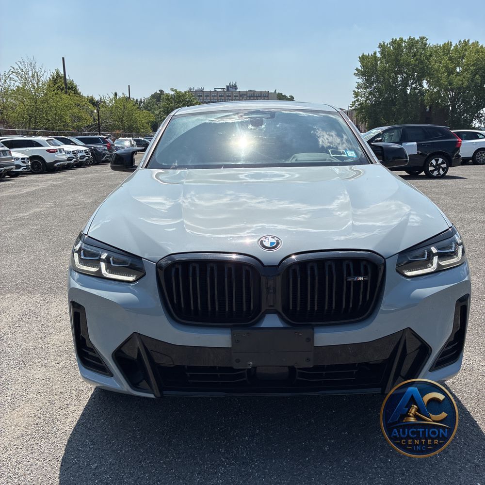 2024 BMW X4 M40i