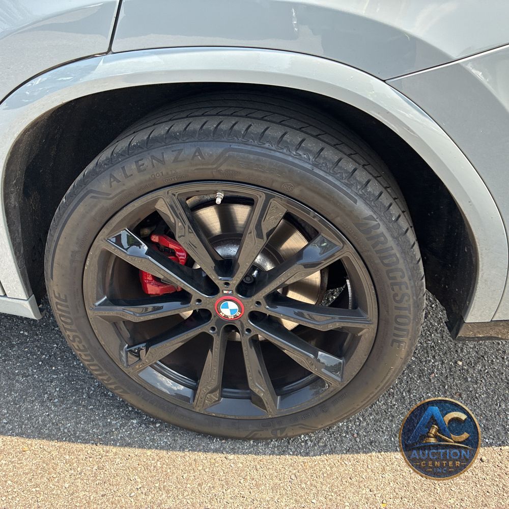 2024 BMW X4 M40i