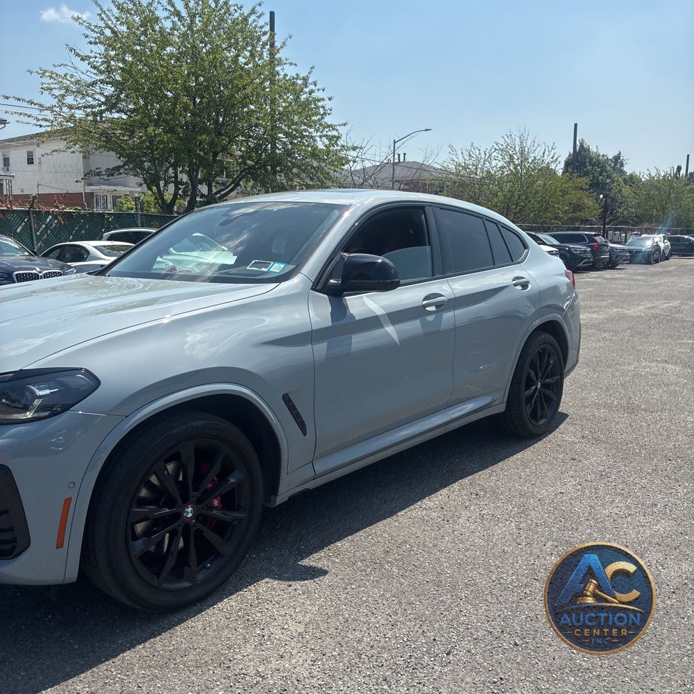 2024 BMW X4 M40i