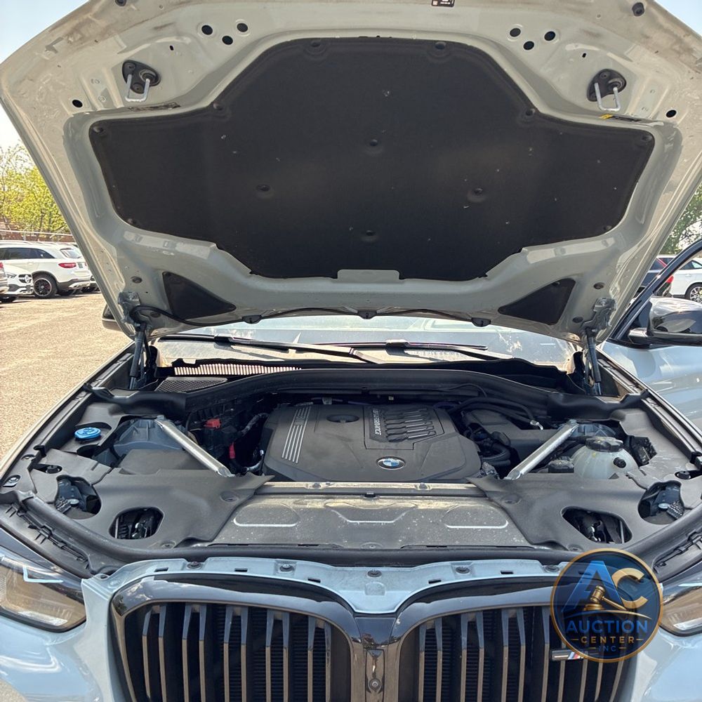 2024 BMW X4 M40i