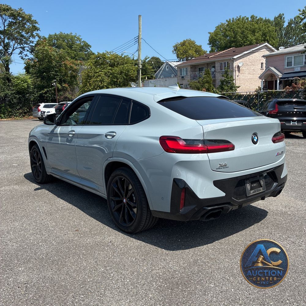 2024 BMW X4 M40i
