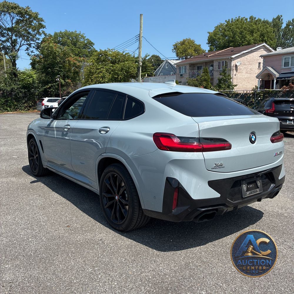 2024 BMW X4 M40i