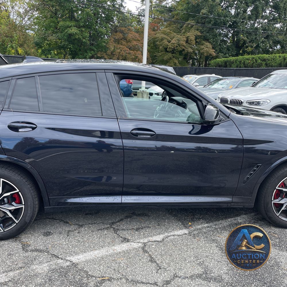 2023 BMW X4 M40i