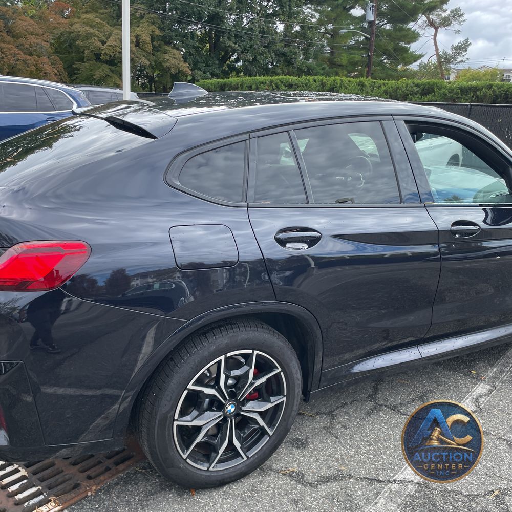 2023 BMW X4 M40i
