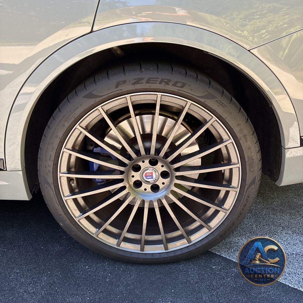 2024 BMW X7 Alpina XB7