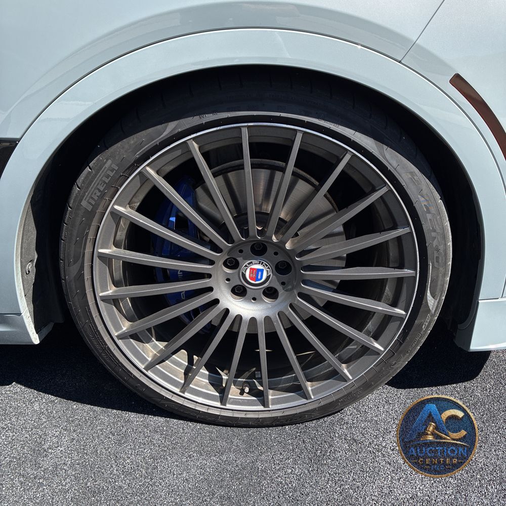 2024 BMW X7 Alpina XB7