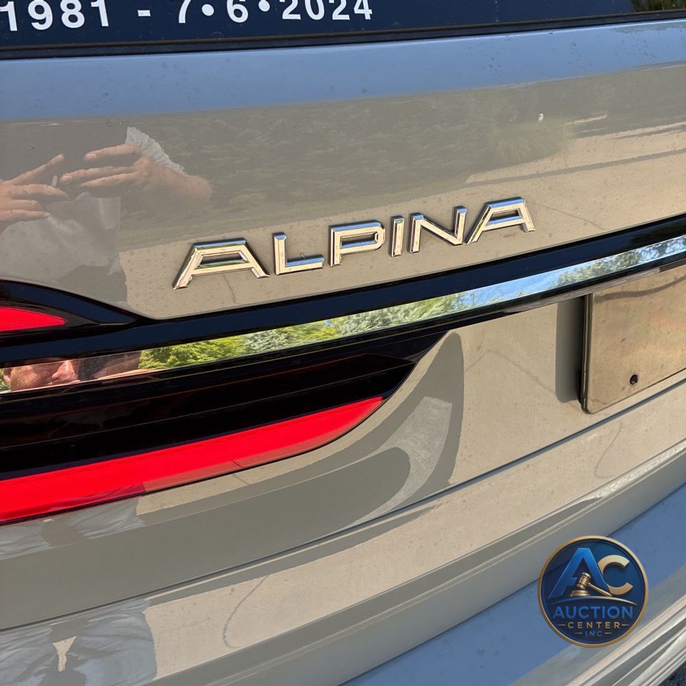 2024 BMW X7 Alpina XB7