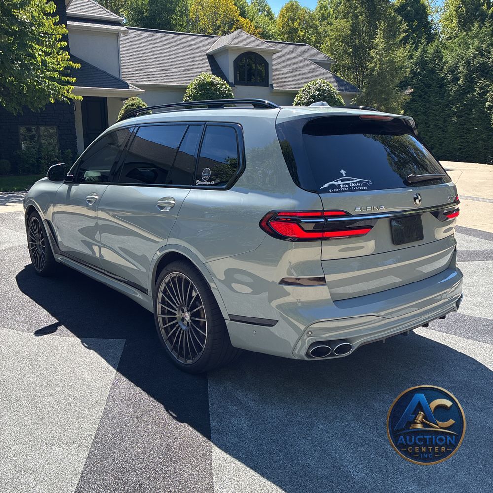 2024 BMW X7 Alpina XB7