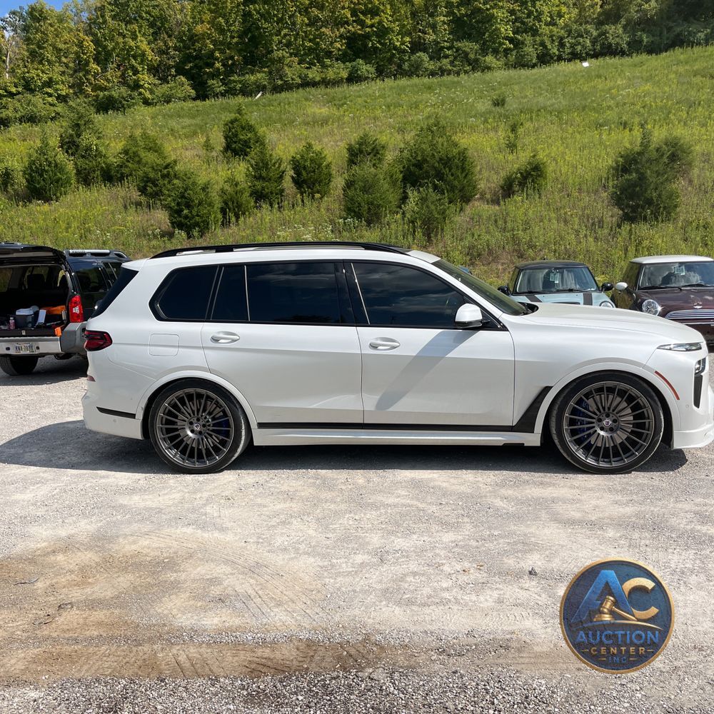 2024 BMW X7 Alpina XB7