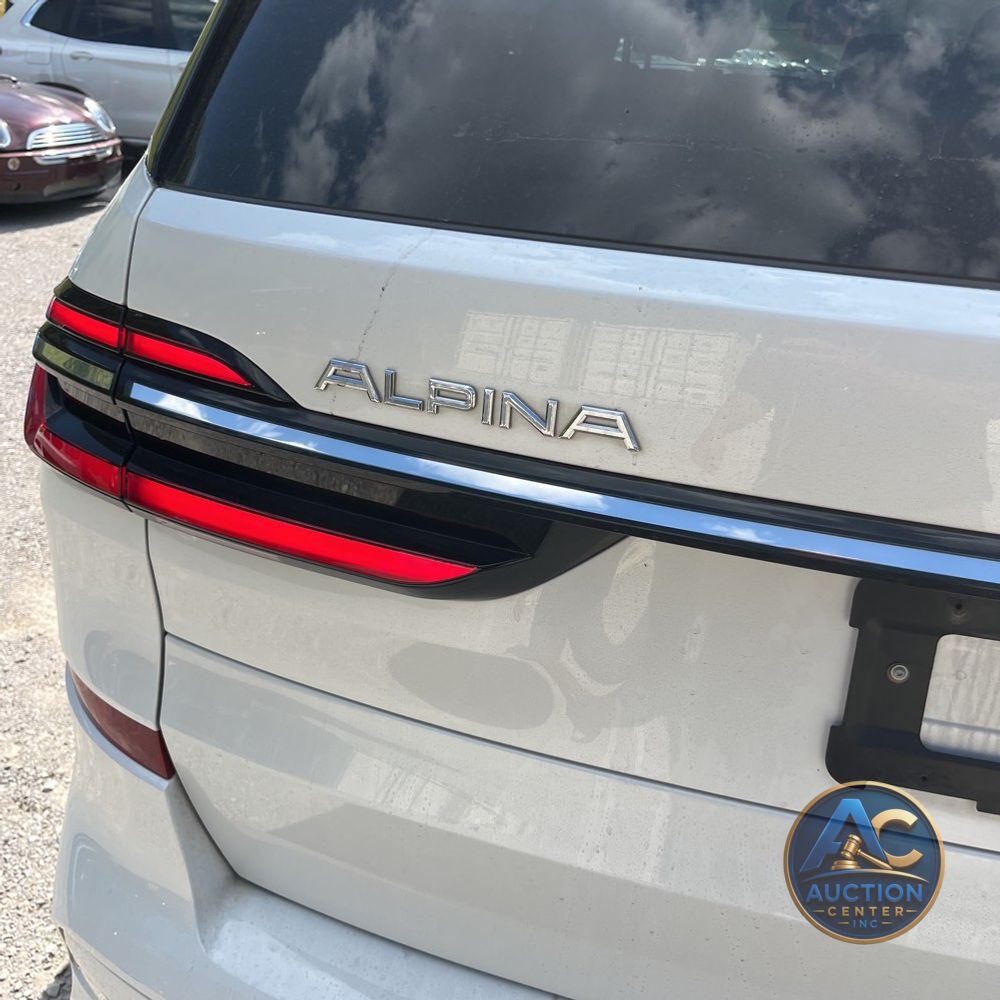 2024 BMW X7 Alpina XB7