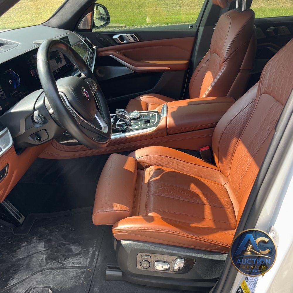 2024 BMW X7 Alpina XB7