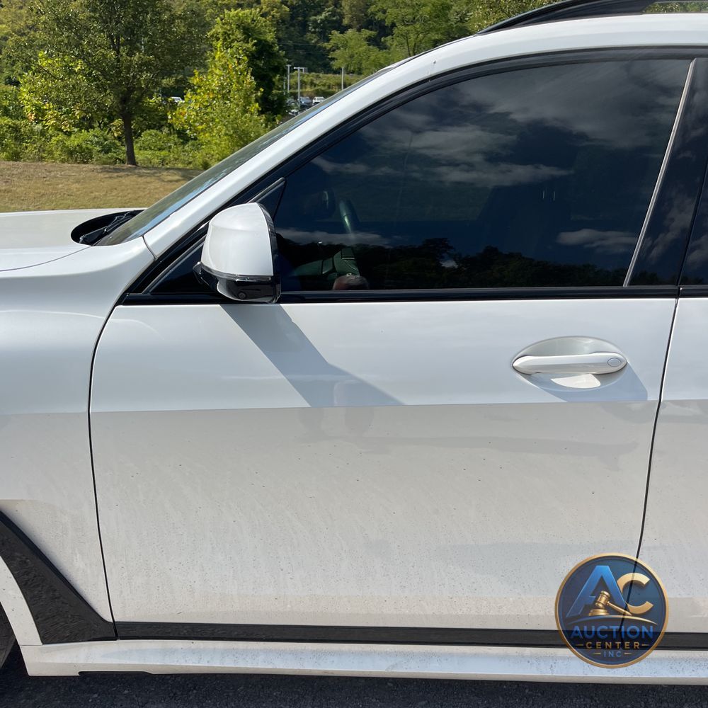 2024 BMW X7 Alpina XB7