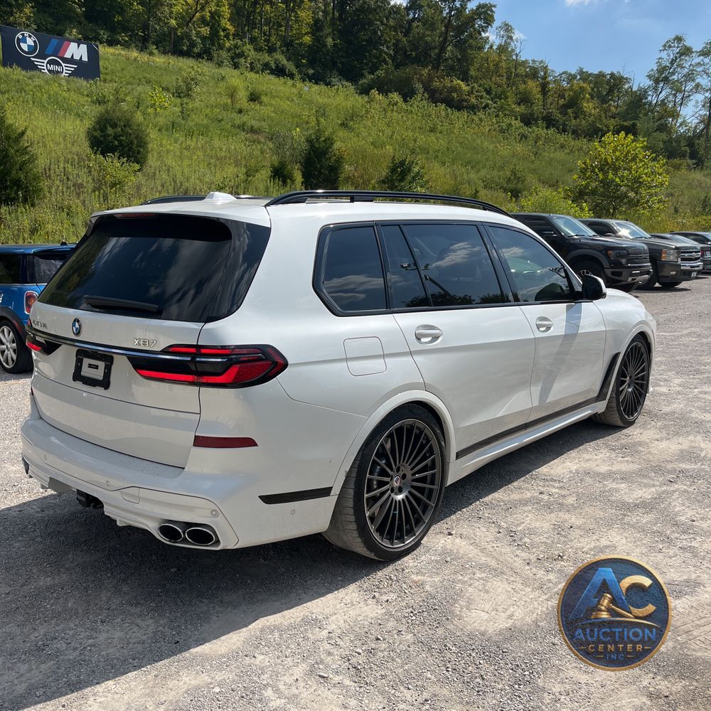 2024 BMW X7 Alpina XB7