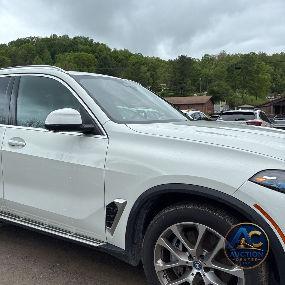 2024 BMW X5 xDrive50e