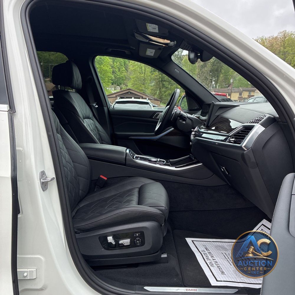 2024 BMW X5 xDrive50e