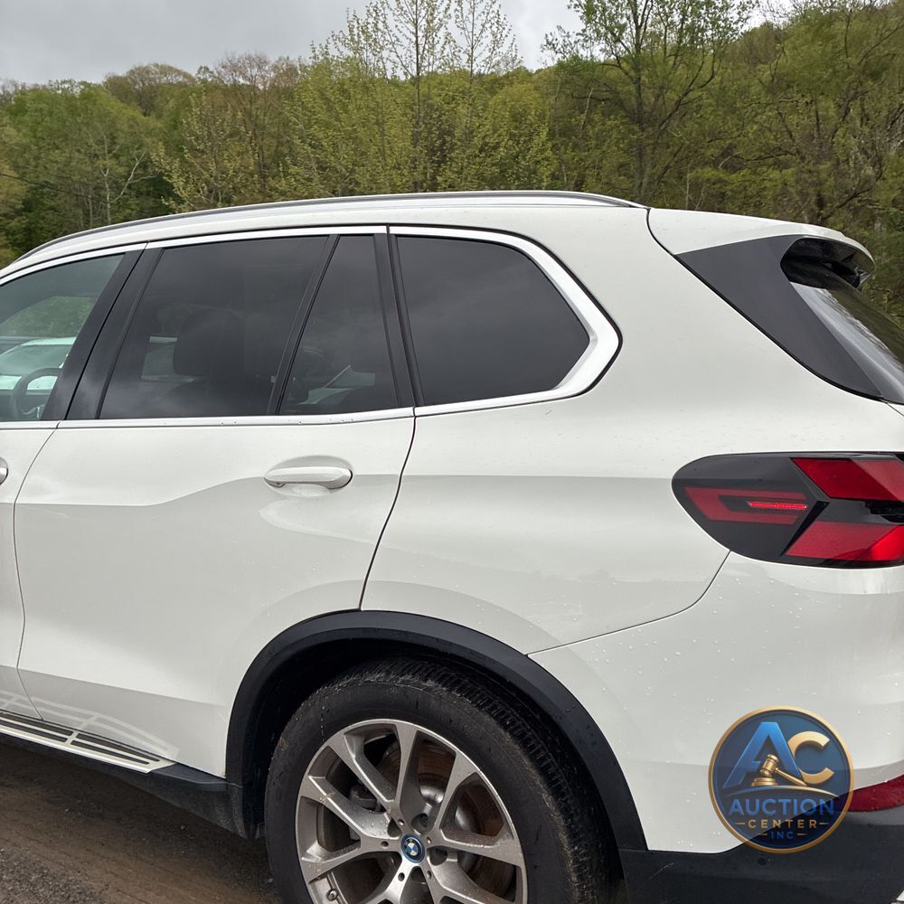 2024 BMW X5 xDrive50e