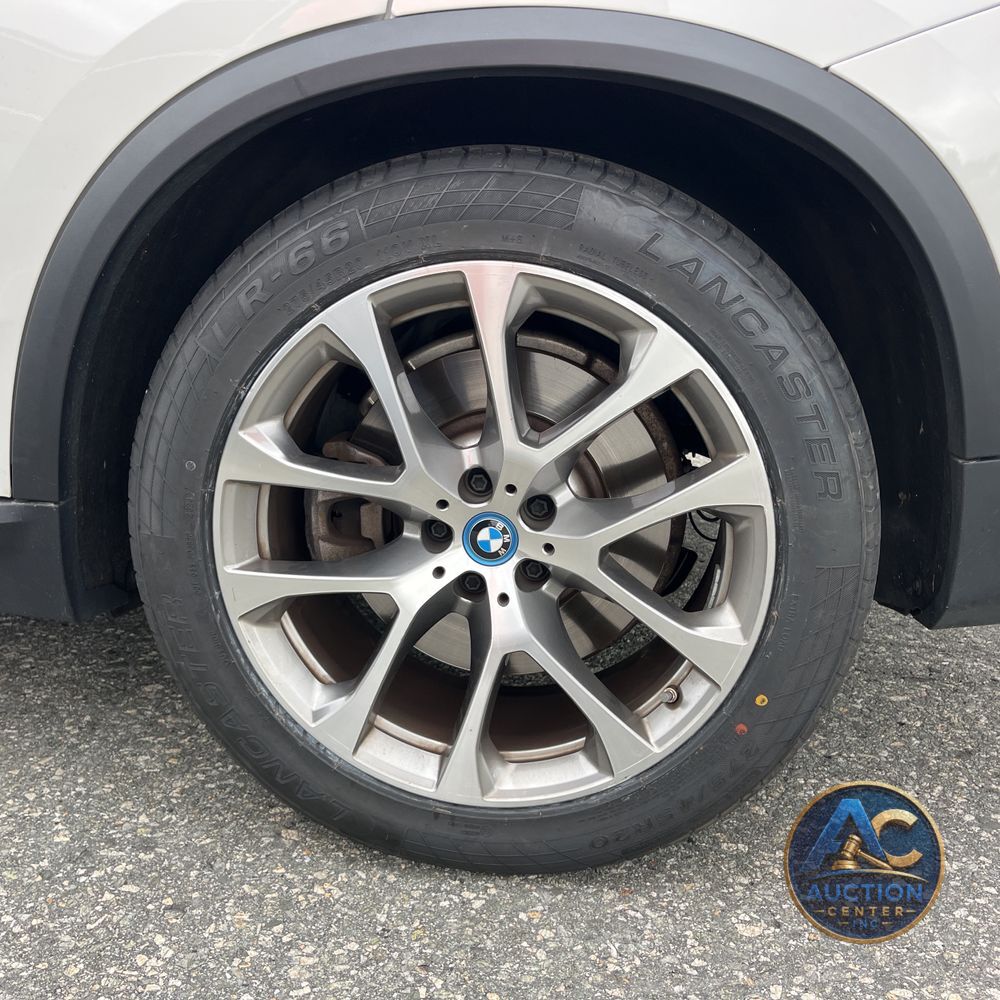 2025 BMW X5 xDrive50e
