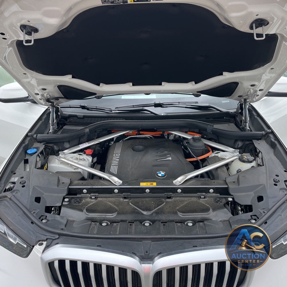 2025 BMW X5 xDrive50e