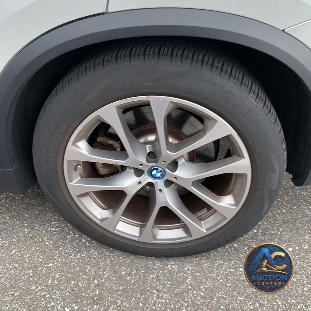 2024 BMW X5 xDrive50e