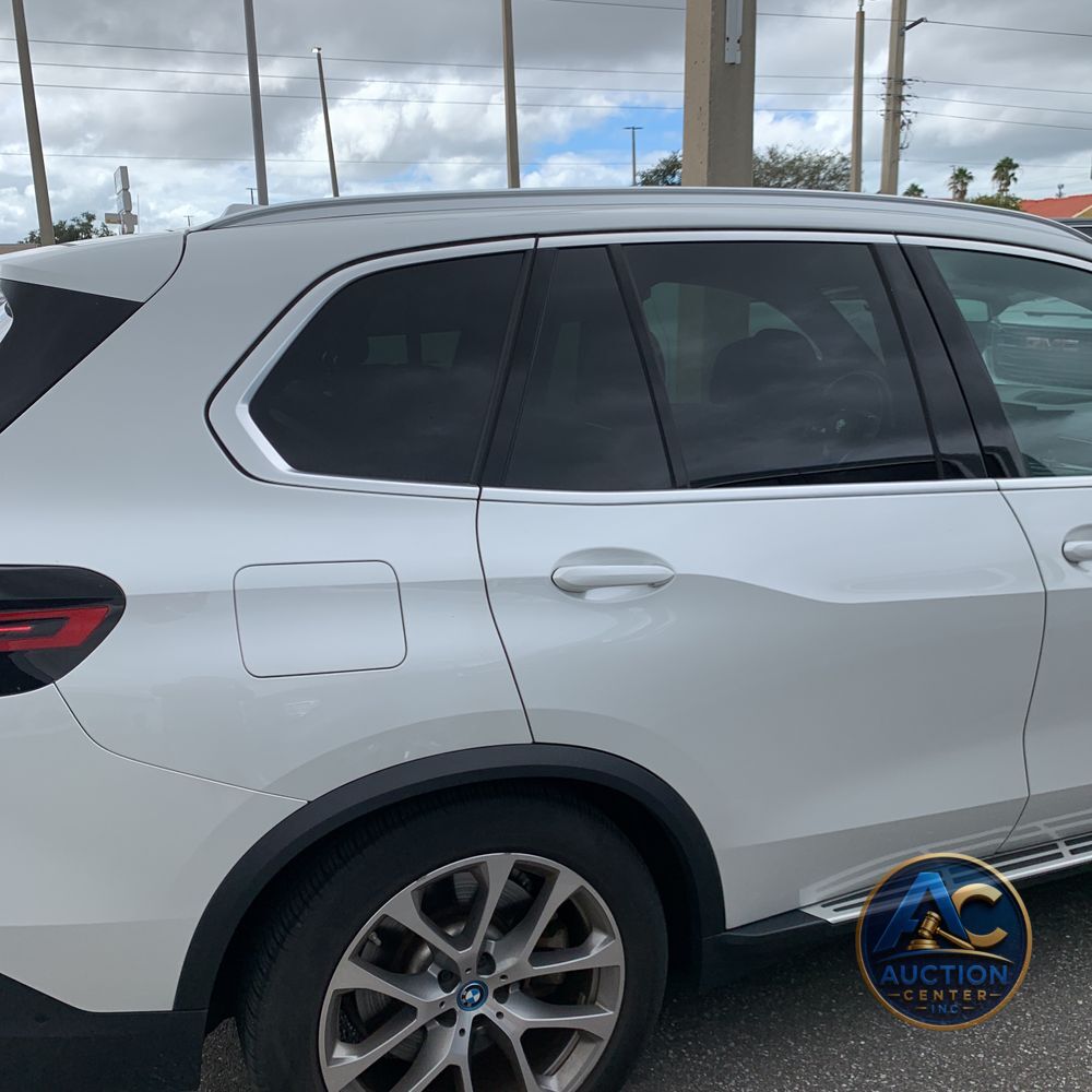 2024 BMW X5 xDrive50e