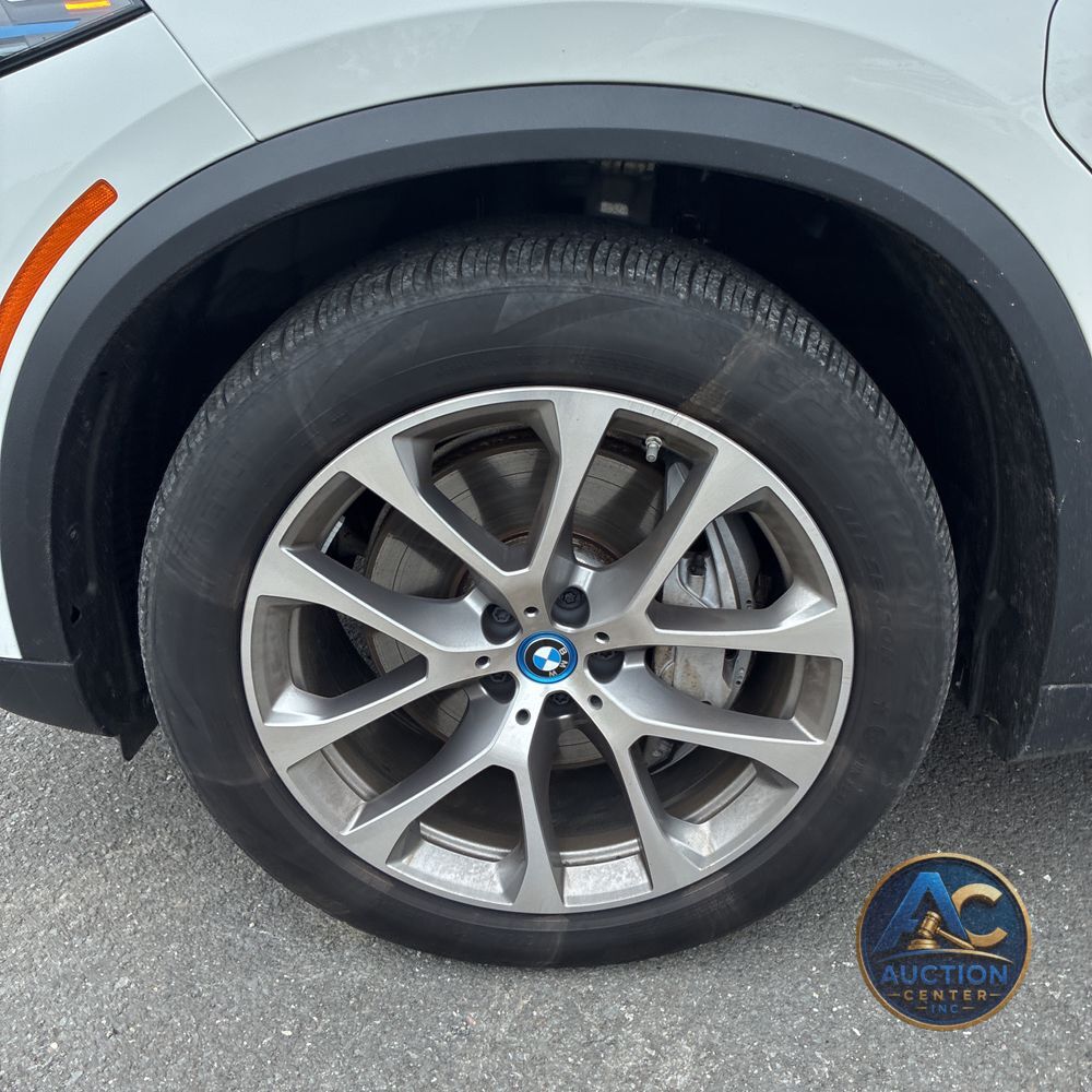 2024 BMW X5 xDrive50e